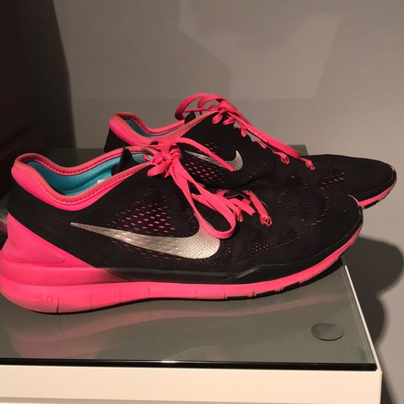 nike free tr fit 5 pink
